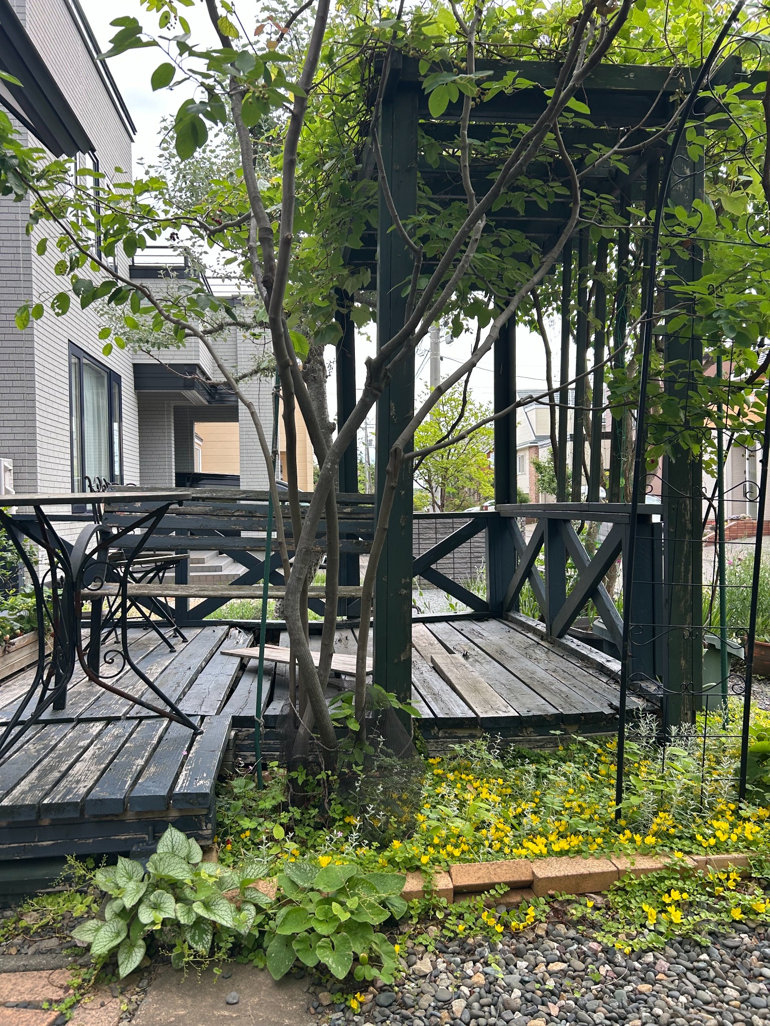 札幌市清田区A様邸 ウッドデッキ解体前
